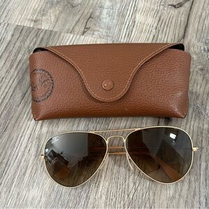 Women’s Ray-Ban Aviators